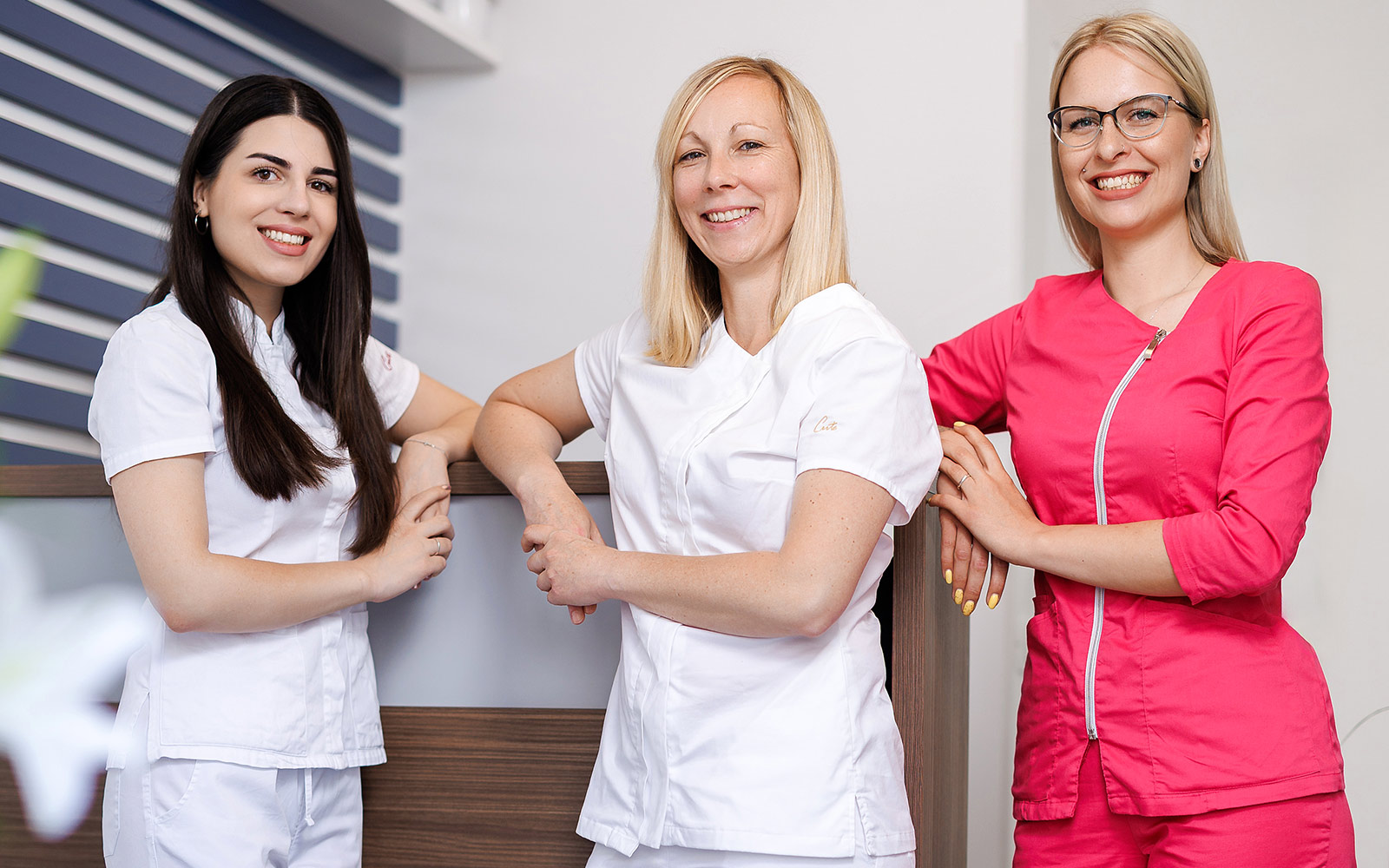 Tim Dental Mahić u ordinaciji